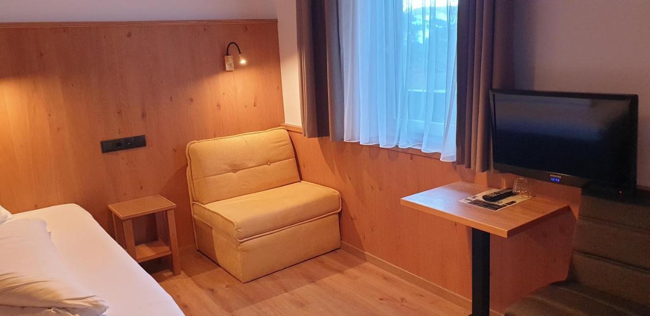 Hotel Andreas アルプバッハ エクステリア 写真