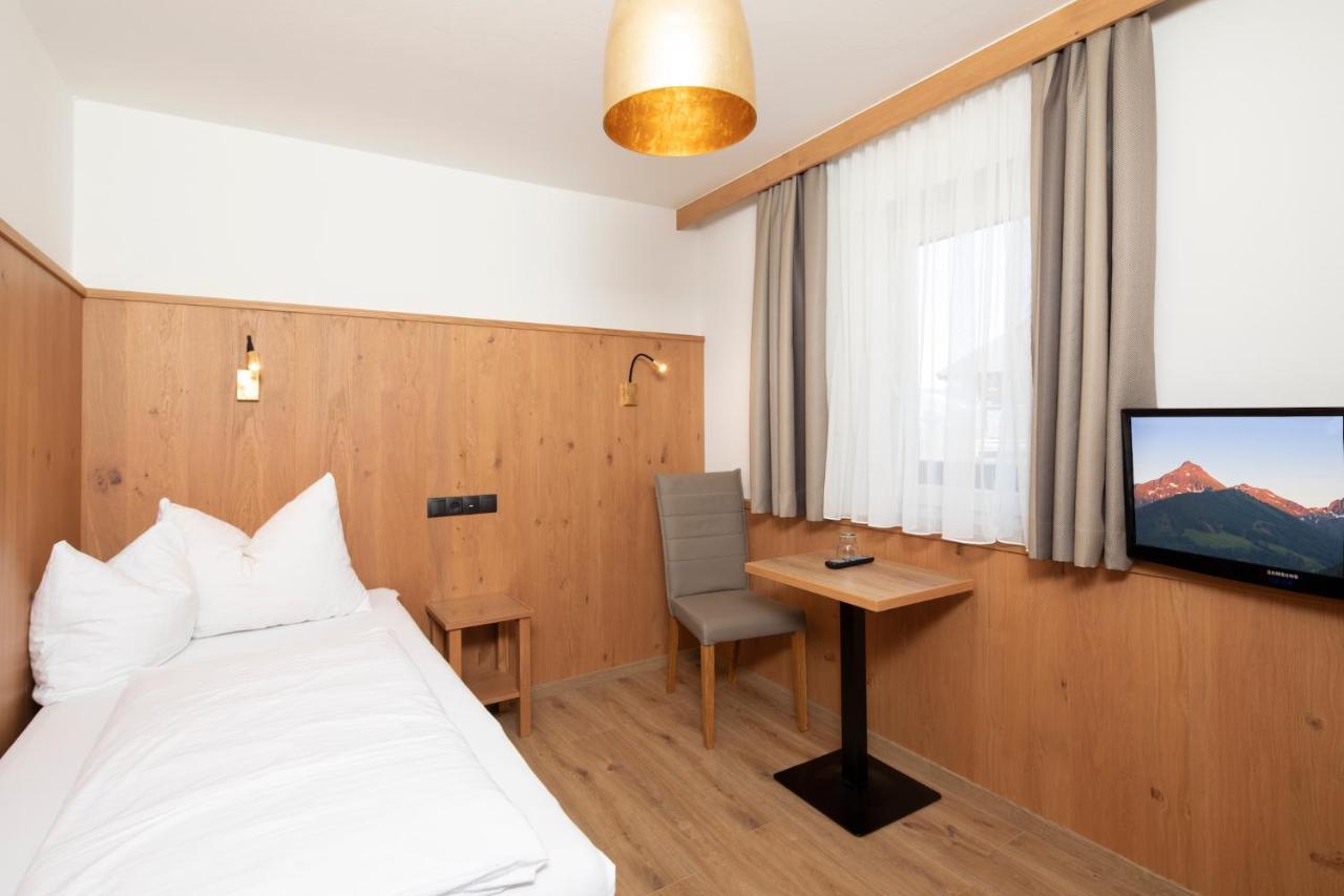 Hotel Andreas アルプバッハ エクステリア 写真